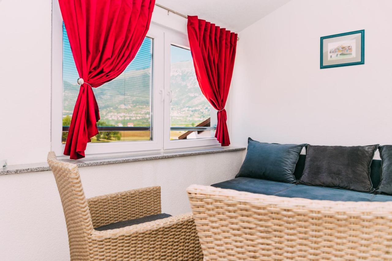 Apartmani Markesic Ramsko Jezero Prozor Exterior photo