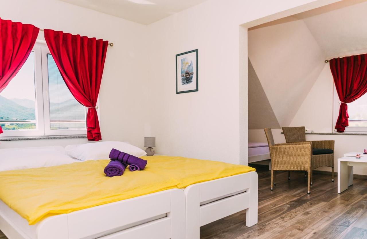Apartmani Markesic Ramsko Jezero Prozor Exterior photo